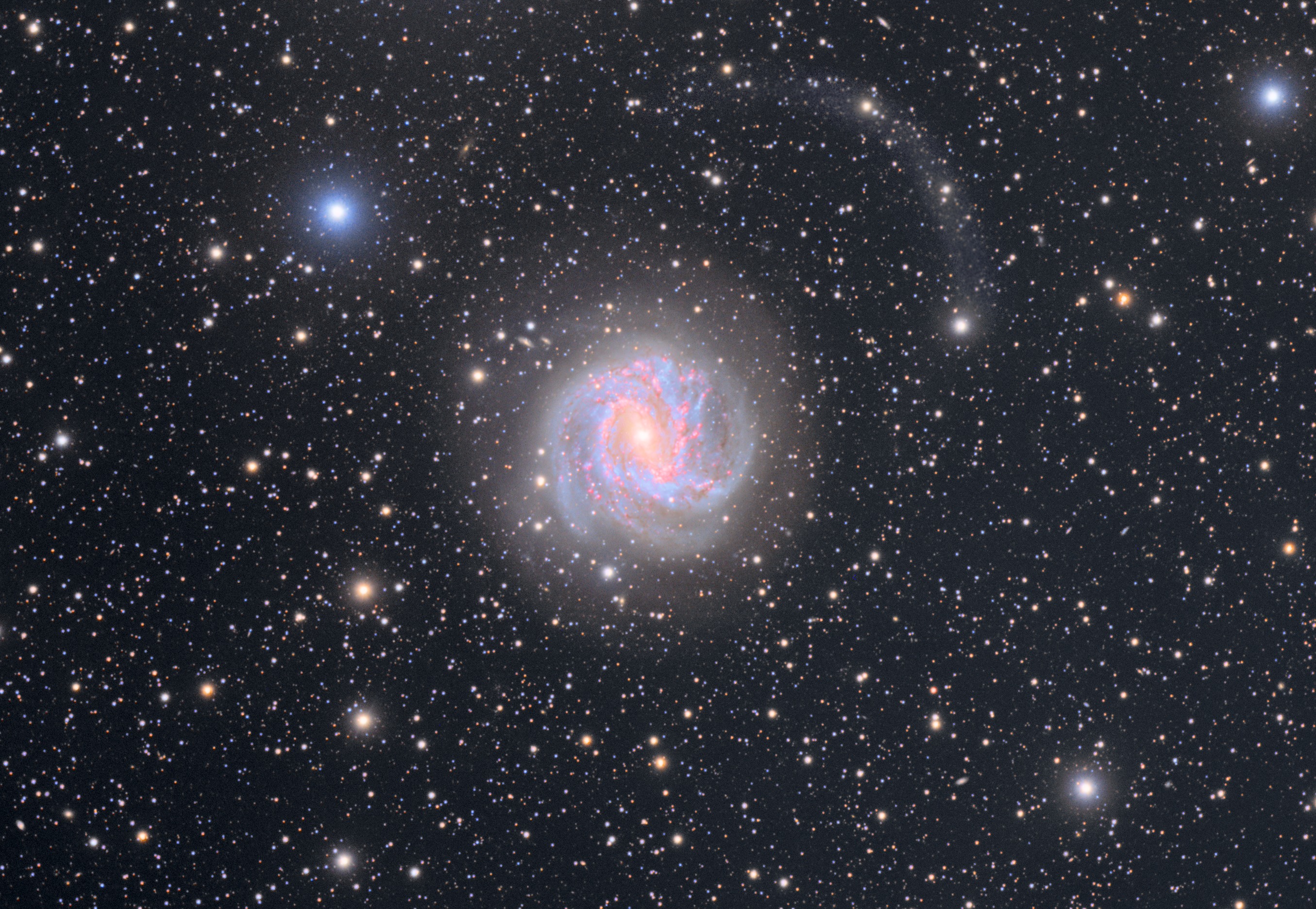 Galaxy M83 