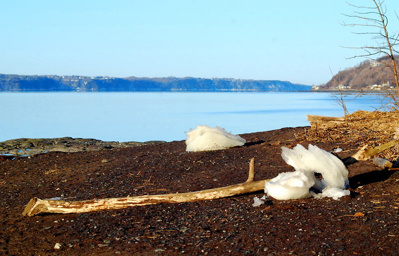 Plage Jacques Cartier, dbut du printemps