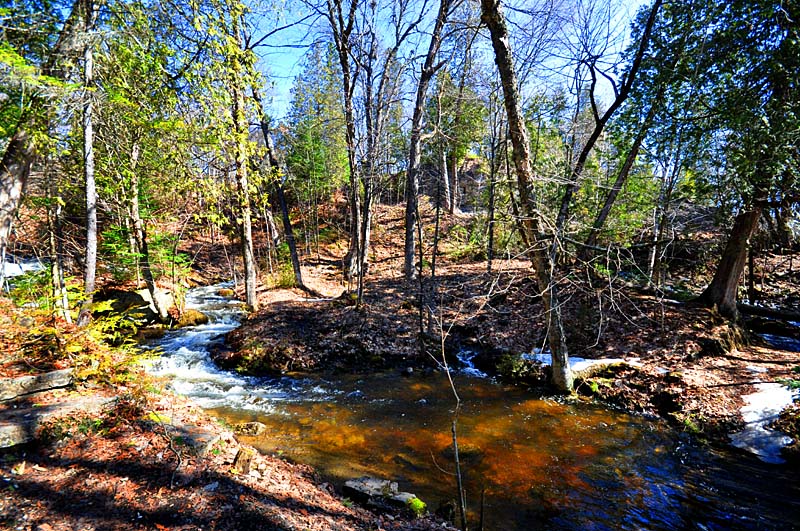 sur le sentier des rsurgences