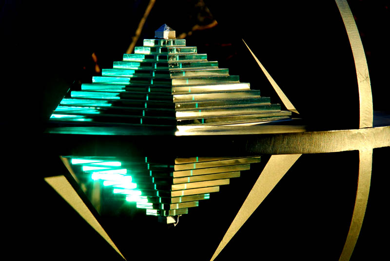 Pyramide de verre