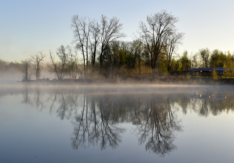 La pointe dans la brume , base de Ste-foy