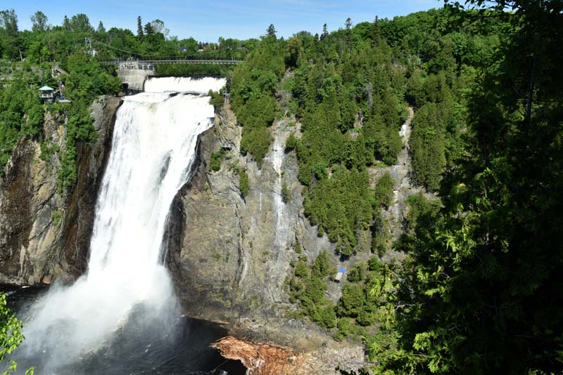 Face à la Chute Montmorency