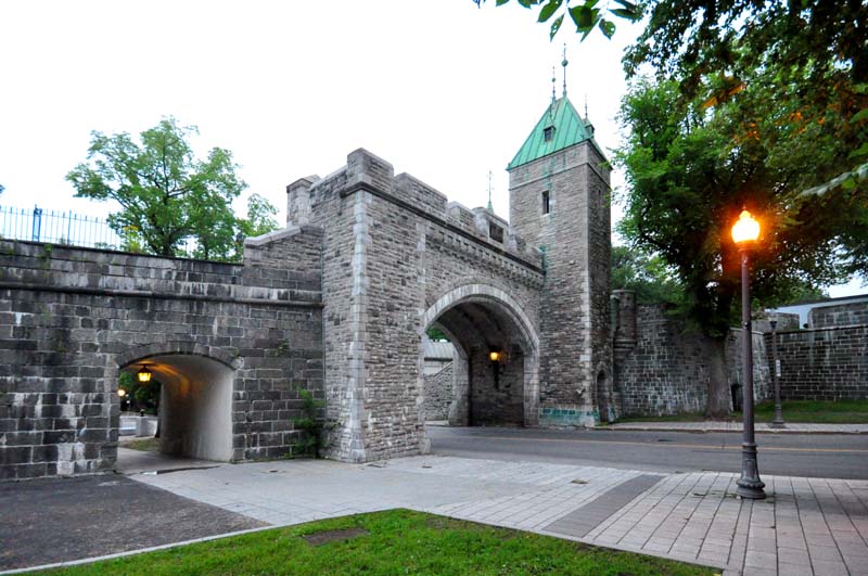 La Porte St-Louis