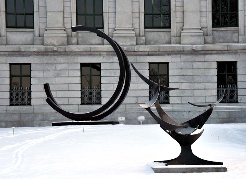 Devant le Musée du Québec