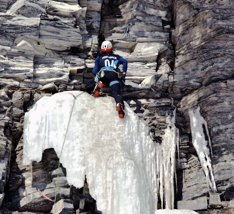 Scènes du festiglace 2025 de Pont-Rouge
