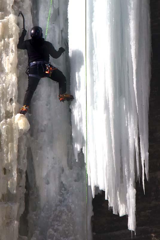 Scènes du festiglace 2025 de Pont-Rouge