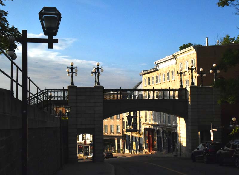 La porte Prescott, Côte de la Montagne, Vieux Québec