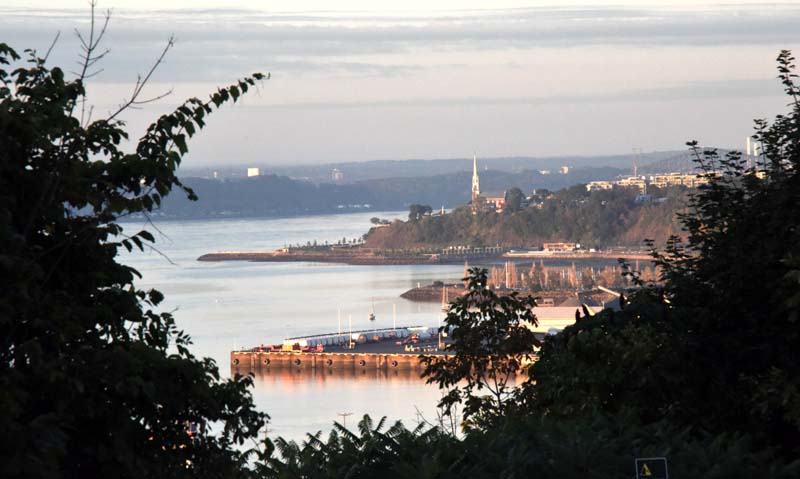 Perce sur le fleuve
