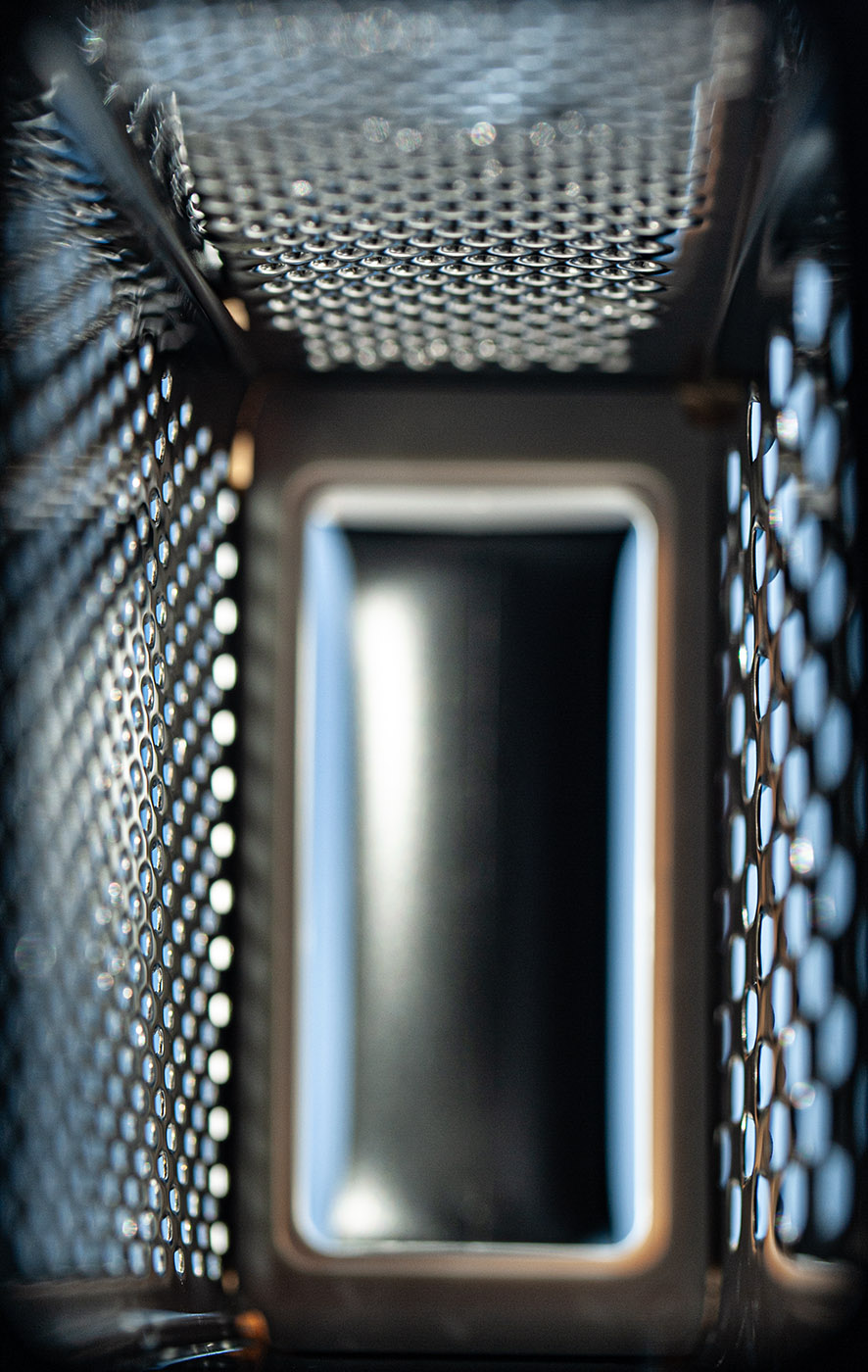 10th - Grate