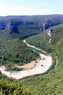 2018078309 Middle Ardeche Gorge.jpg