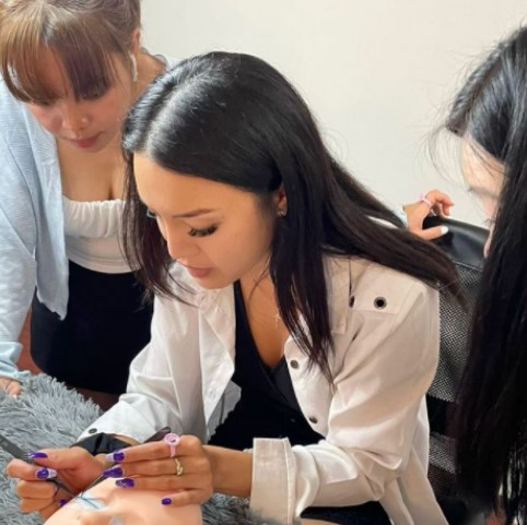 Best Lash Training in Erin Mills