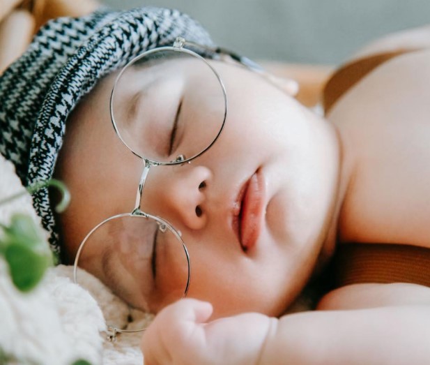 Best Newborn Photography in Oakridge