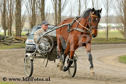 _MBF1425.jpg