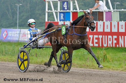 _MBF1906.jpg