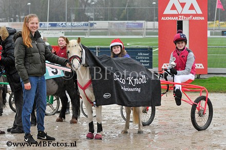 Minikoers 1. Aytra de Boer met Miss Wonka FS2.jpg