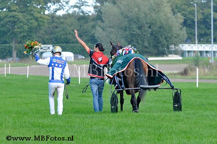 Koers 5. Malou Vredebest6.jpg