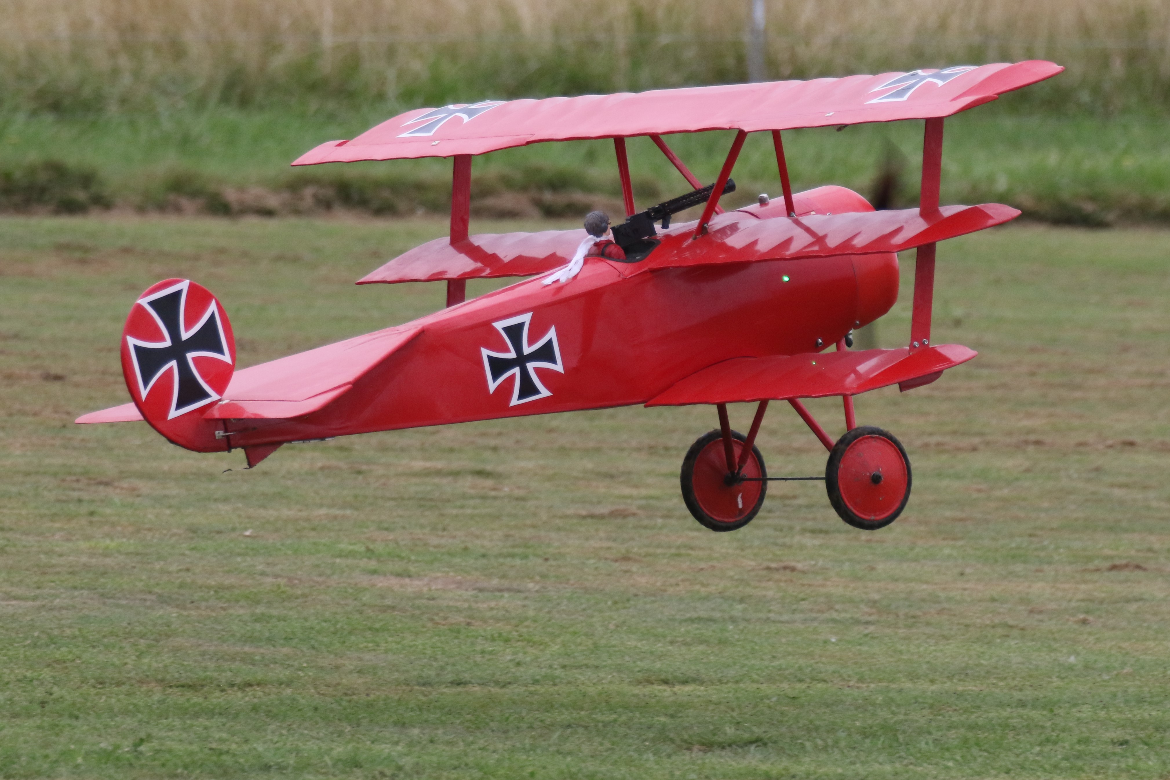 Jayden Molloys Fokker Dr 1 taking off, 0T8A4802 (2).JPG