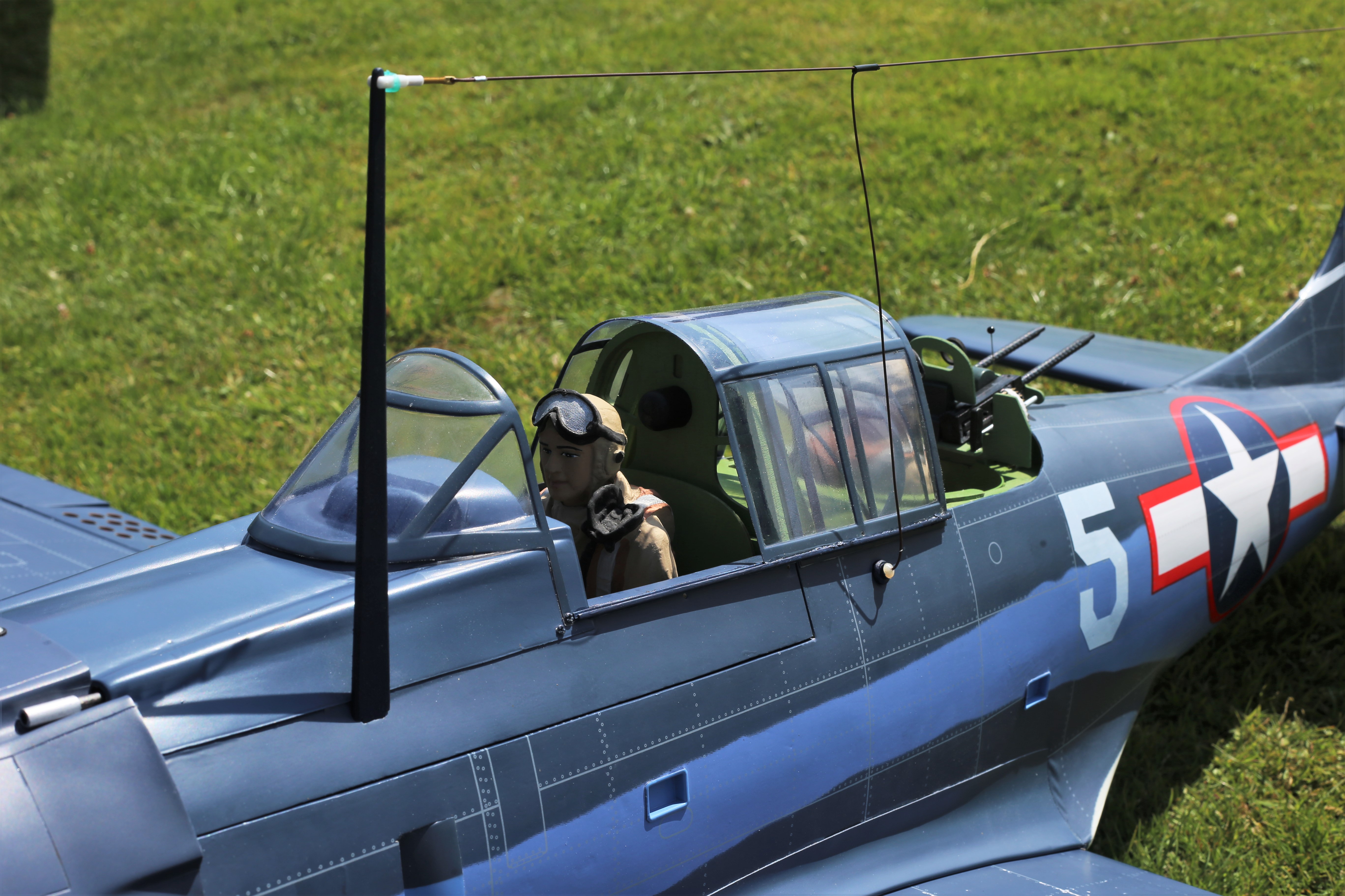 Steves 30cc sized VQ Dauntless, IMG_4166 (2).JPG