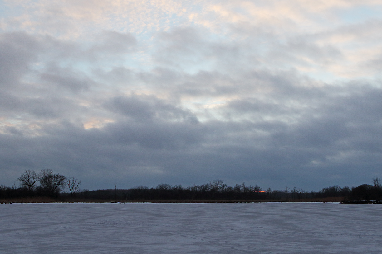 Hole at the Horizon