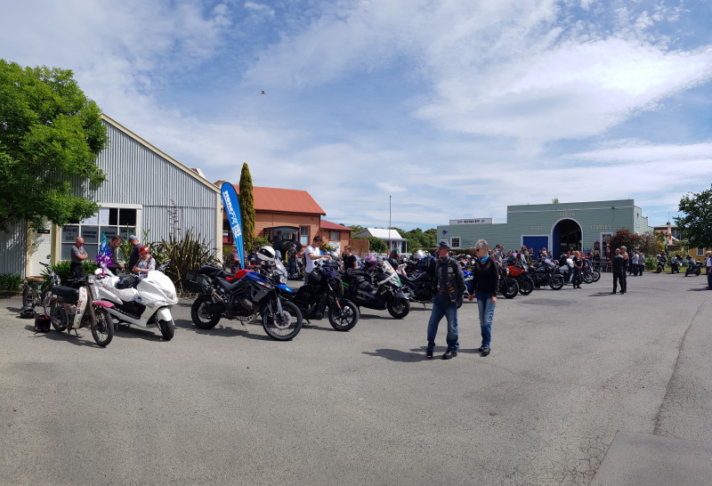 211127 Nelson Toy Run 006.jpg