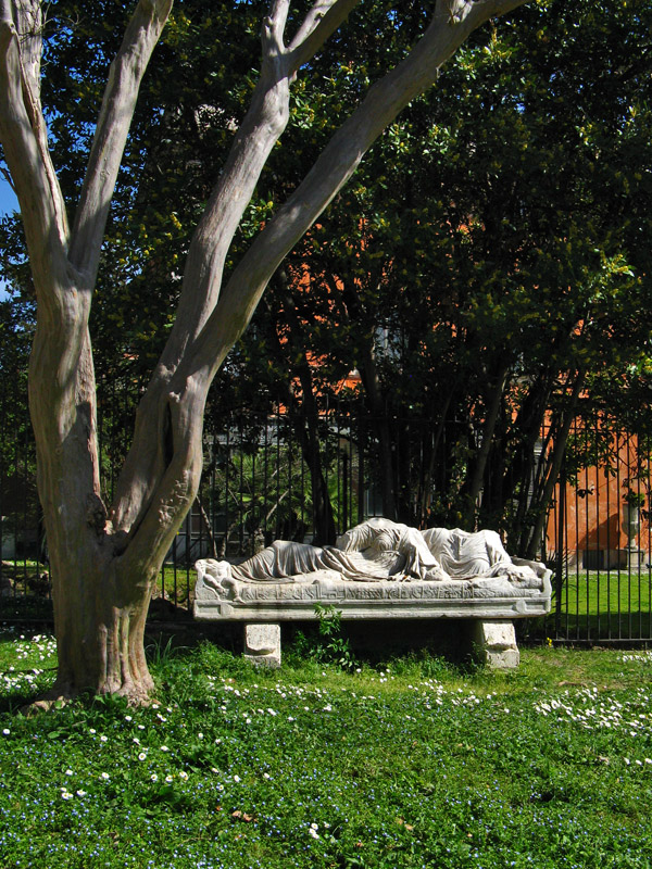 In the Secret Gardens0040