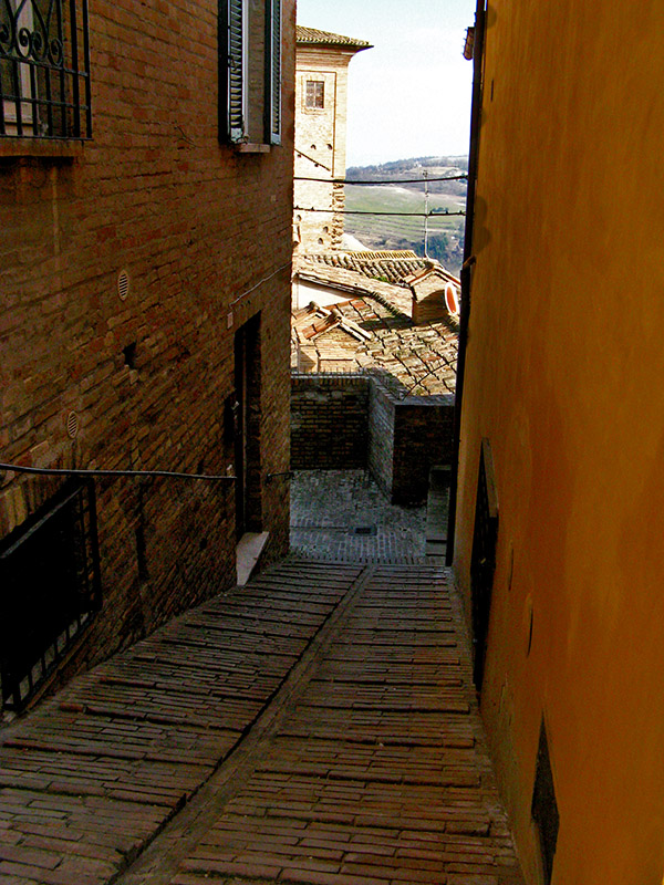 Descending into Urbino 1648