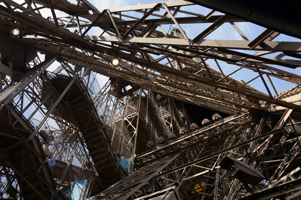 Climbing the stars in the south pillar of the Eiffel Tower