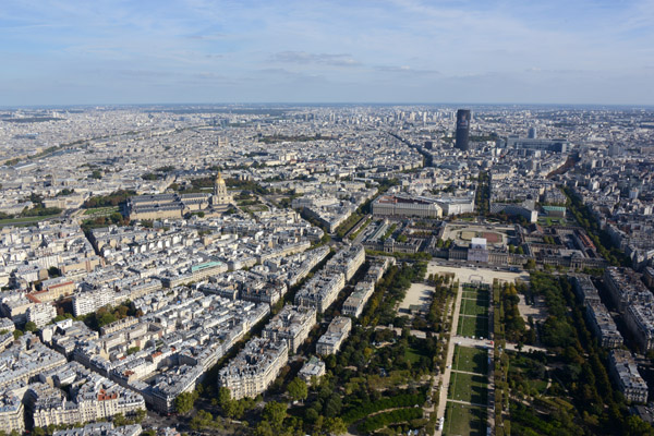 View southeast from the top of the Eiffel Tower to the Tour Montparnasse