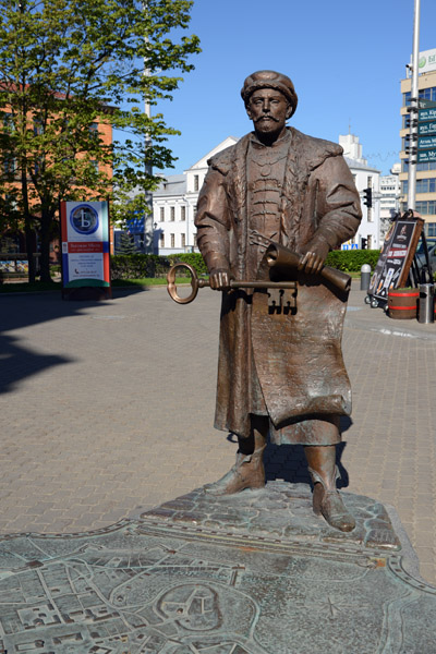 Sculpture - Key to the City of Minsk