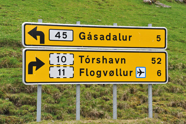Road between FAE Airport and Gásadalur at the west end of Vágar