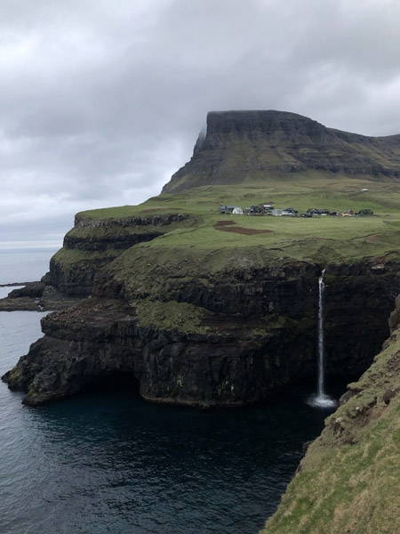 Múlafossur Waterfall, Gásadalur, Vágar