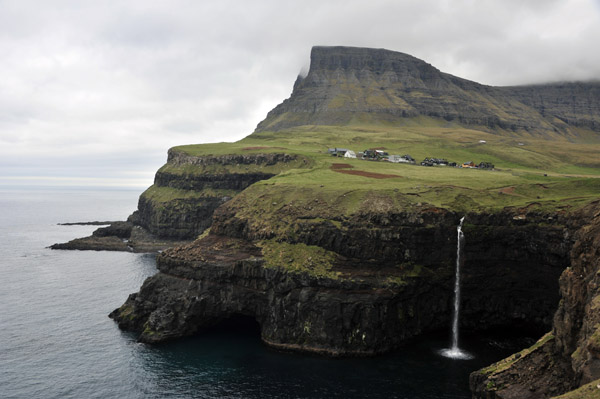 Iconic Faroe Islands view of Mlafossur, Vgar