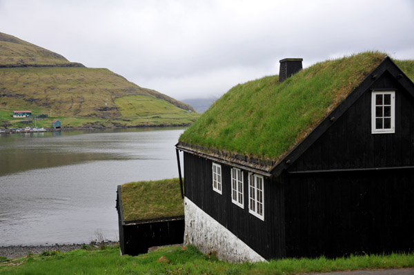 Turf roofed house, Vestmanna, Streymoy