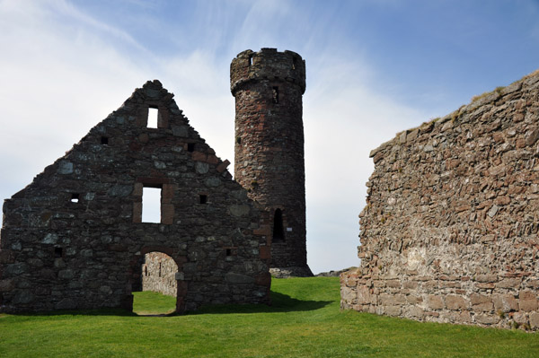 Round tower and ruins within the castle grounds, Peel Castle