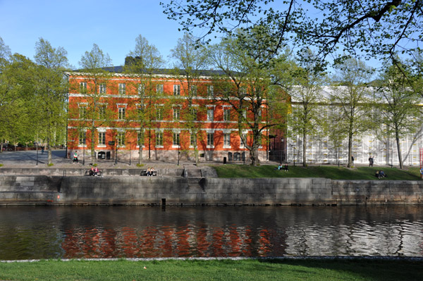 Vanha Suurtori 1 across on the south bank of the Aura River, Turku