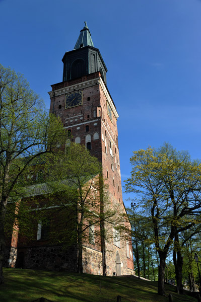 Turku Cathedral expanded through the Middle Ages