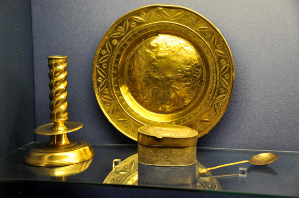 Gold plate and candle stick, Turku Castle