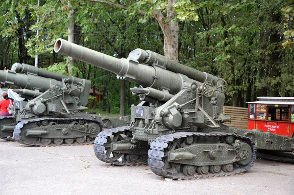 Soviet B-4 203mm howitzer - 411th Battery, Odessa