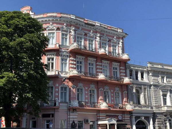 Katerynyns'ka Square, Odessa