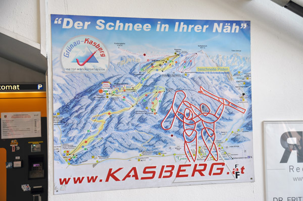 Grünau-Kasberg Ski Area to the east of Traunsee