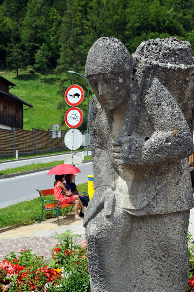 Sculpture of a salt carrier, Hallstatt