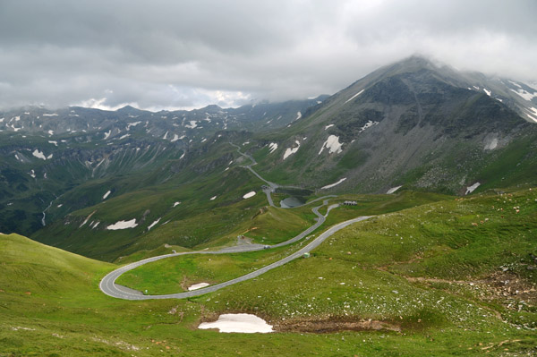 The road up Edelweißspitze