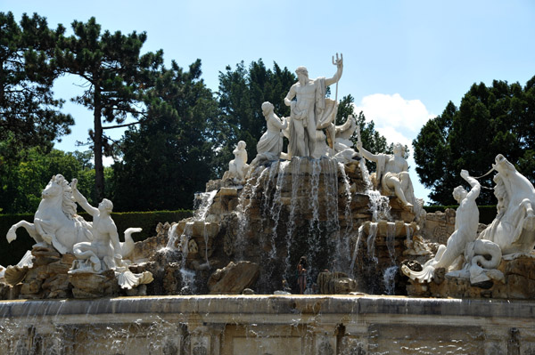 Neptune Fountain, Schönbrunn Palace