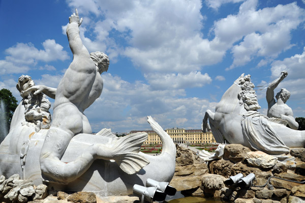 Neptune Fountain, Schnbrunn Palace