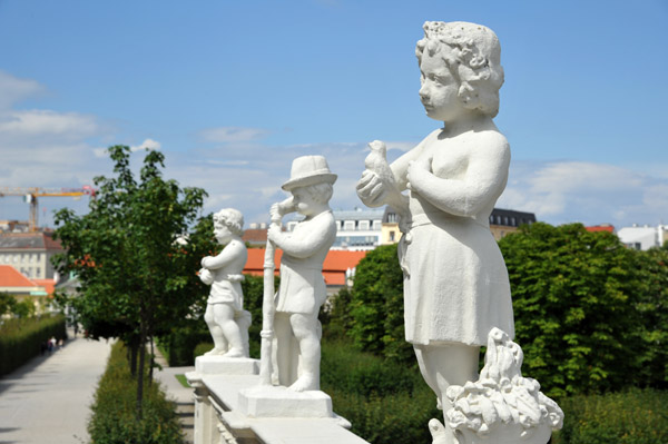 Sculptures of children, Belvedere Garden