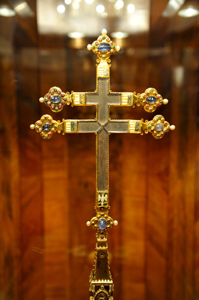 Reliquary Cross of King Ludwig the Great of Hungary, ca 1370