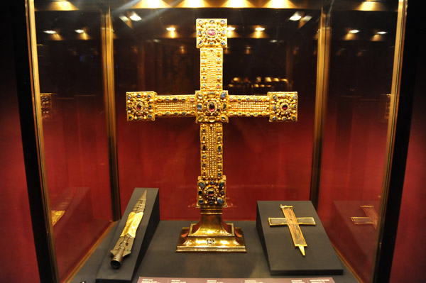 Imperial Cross, ca 1024, with the Holy Lance and part of the True Cross