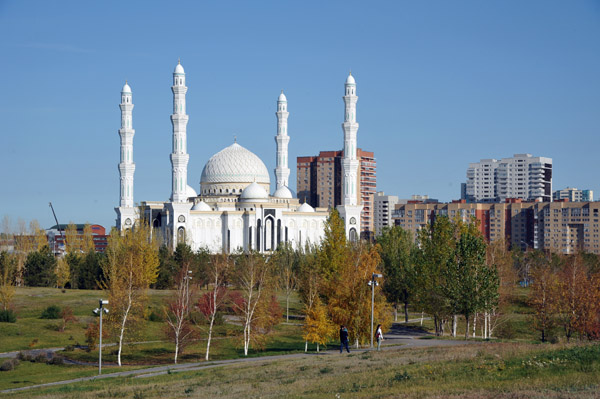 Astana Oct18 212.jpg