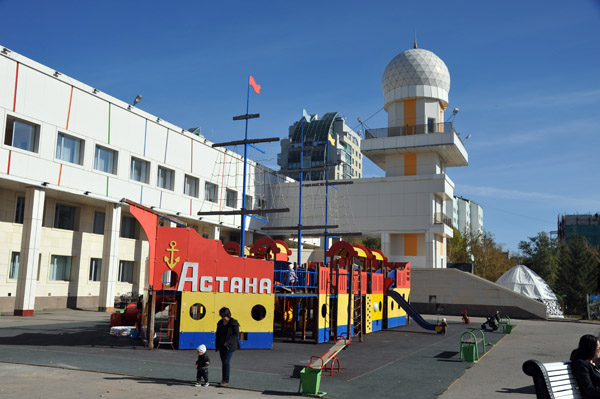 Astana Oct18 051.jpg