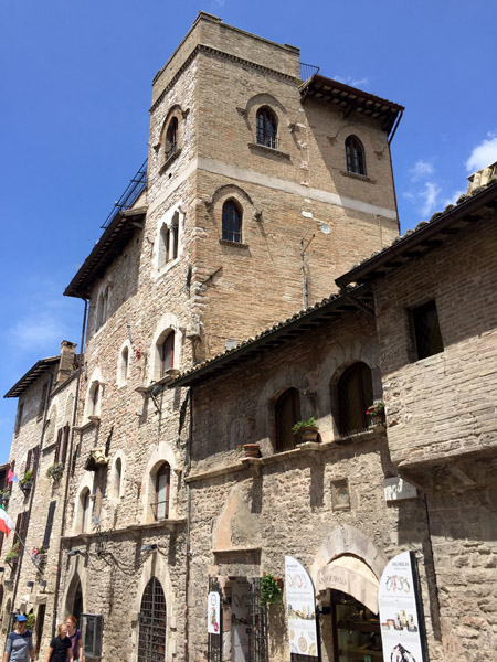 Via San Francesco, Assisi
